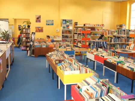 Espace jeunesse